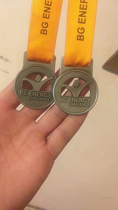 Продам МЕДАЛИ срочно