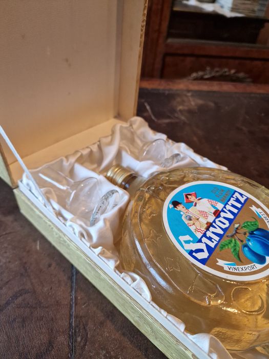 Bautura Slibovita originala - Rachiu de prune