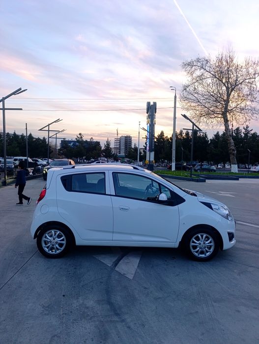 Spark 2022 yil 4 poz toza