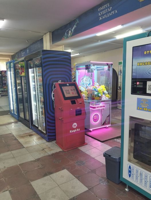 Продам игравой аппарат хватайка
