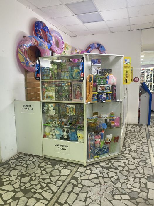Продам отдел сотовый игрушочный