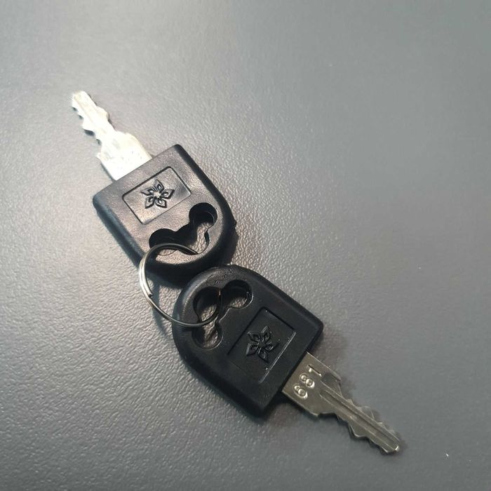 Антипаркинг скоба + 2 дистанциони