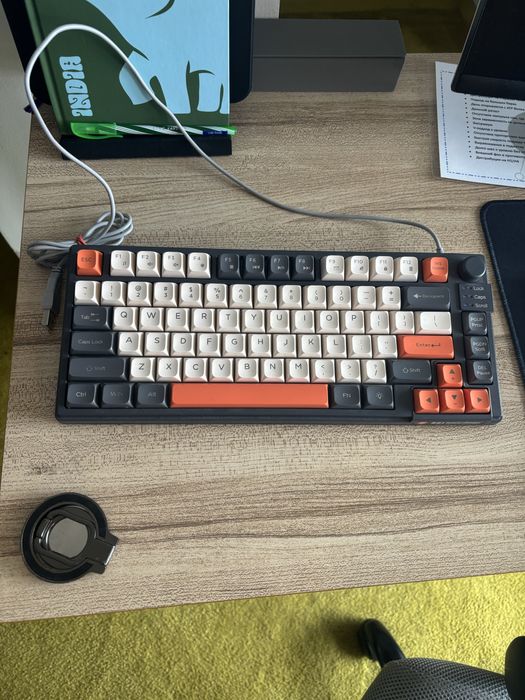 Monitor portabil Asus