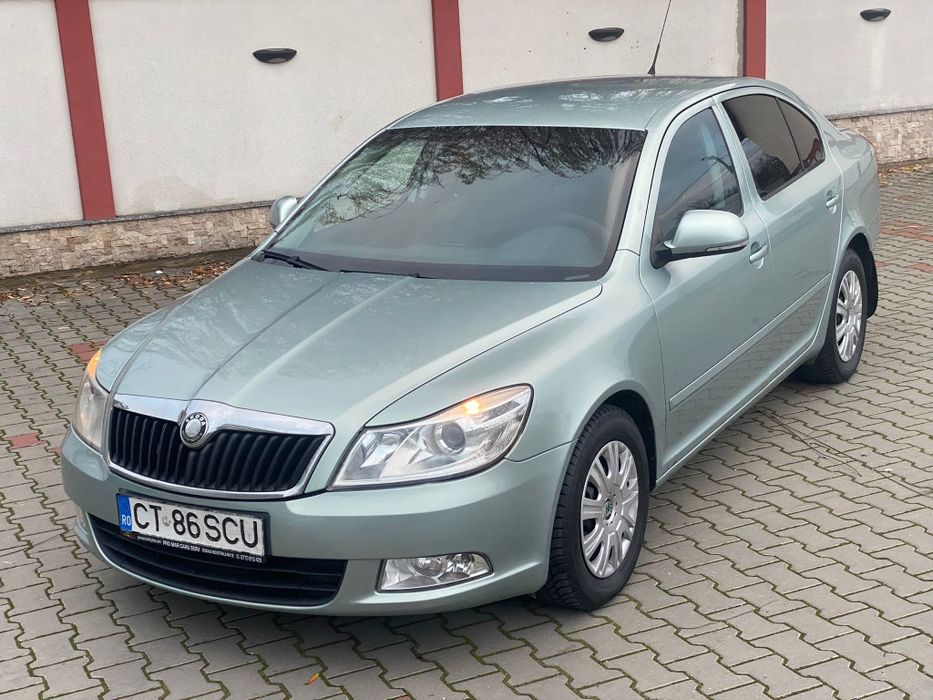 Vând skoda Octavia 2011 1.6 diesel 105 CP