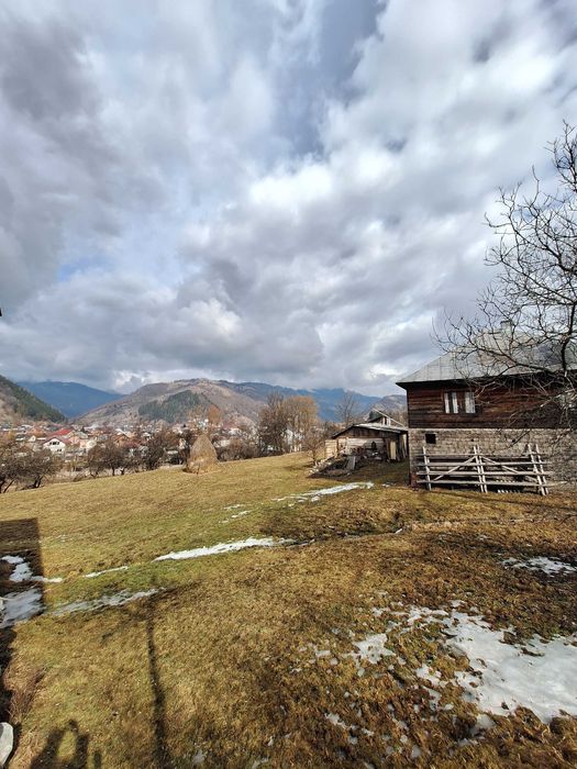 Vand casa cu gradina si curte in Loc. Rodna jud. Bistrita Nasaud