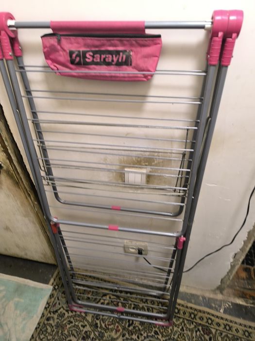 Продам напольную четырёх створчатую сушилку для белья