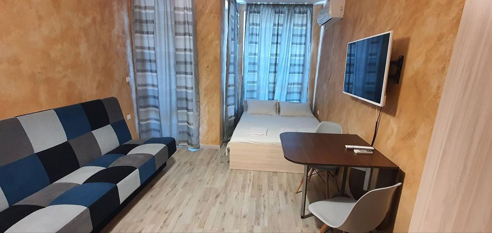 Дава се под наем Едностаен апартамент в София, Студентски град - 35 кв.м за 563 € - Снимка #1