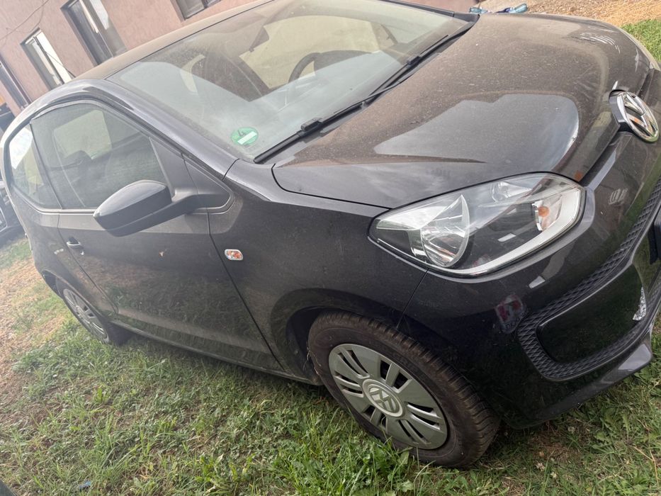 Volkswagen UP 2013