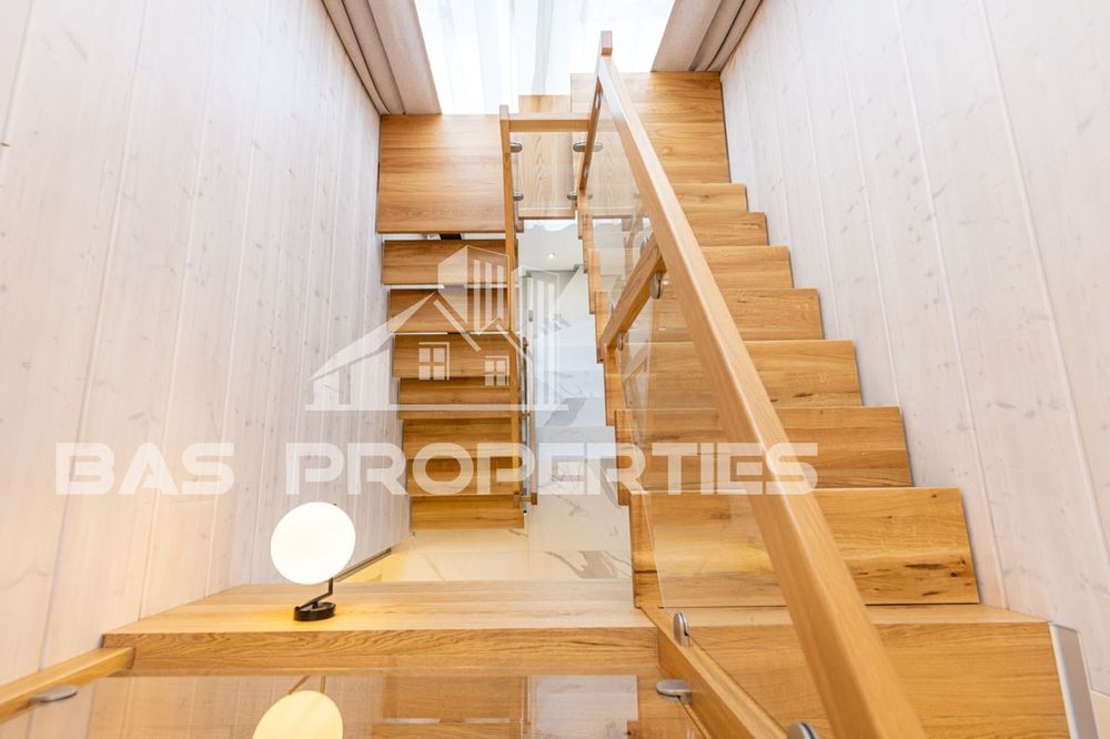 Продава се Къща в София, Бояна - 452 кв.м за 2423 €/кв.м - Снимка #10