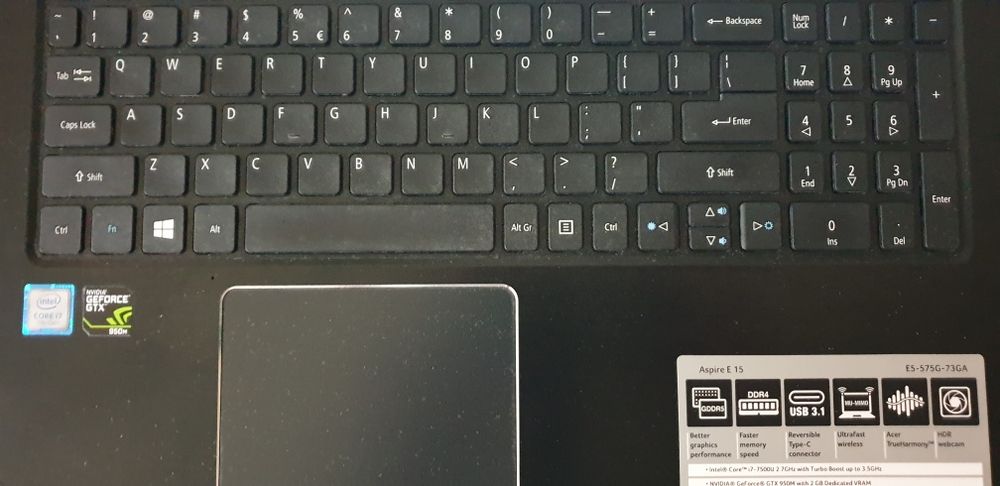 Laptop Acer Aspire E 15