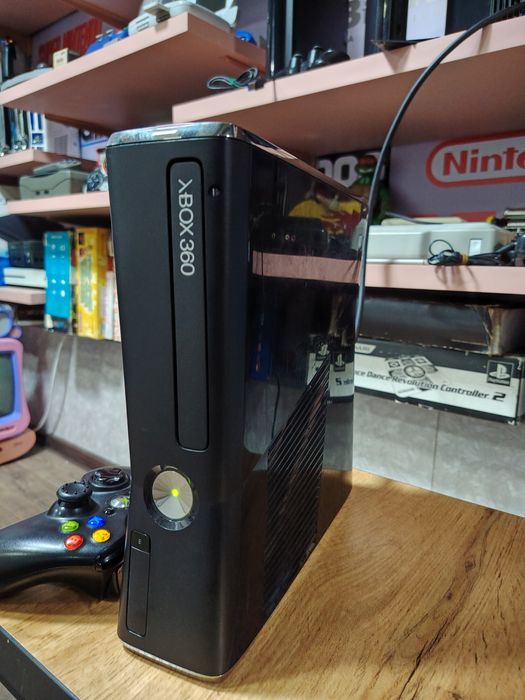 Xbox 360 Slim 250GB
