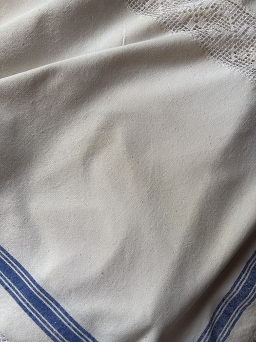 Fata de masa tesuta la razboi/ fata de masa in traditionala