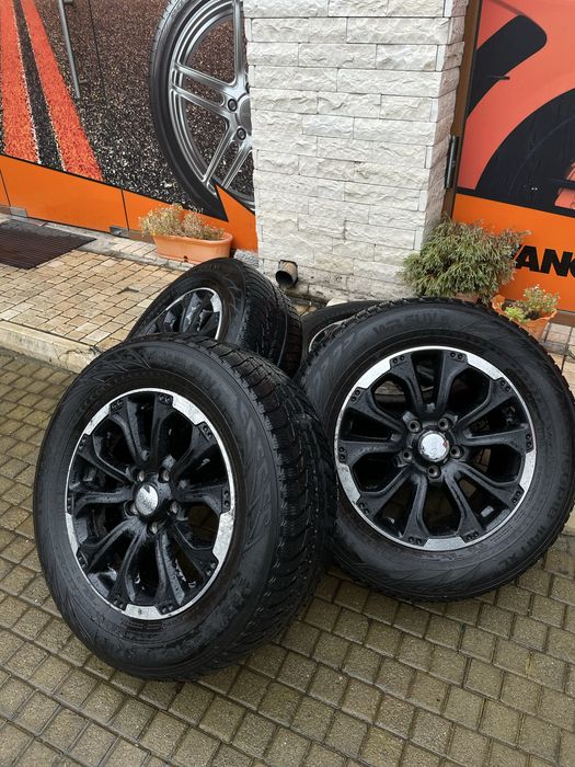 Оригинални джанти 18ʼʼ  5х127 за Grand Cherokee Durango Wrangler с гуми 265/60R18 Nokian 6.5mm