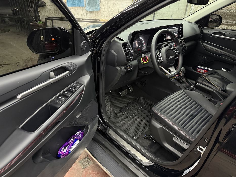 Kia Sonet, 3 позиция, Full, 2025 год. 8800 км.