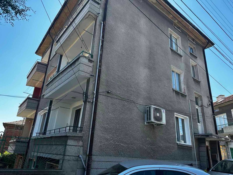 Продава се Етаж от къща в Чирпан - 400 кв.м за 82 €/кв.м - Снимка #6