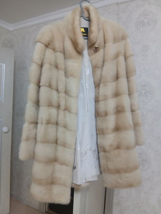 Норка шуба сатылады