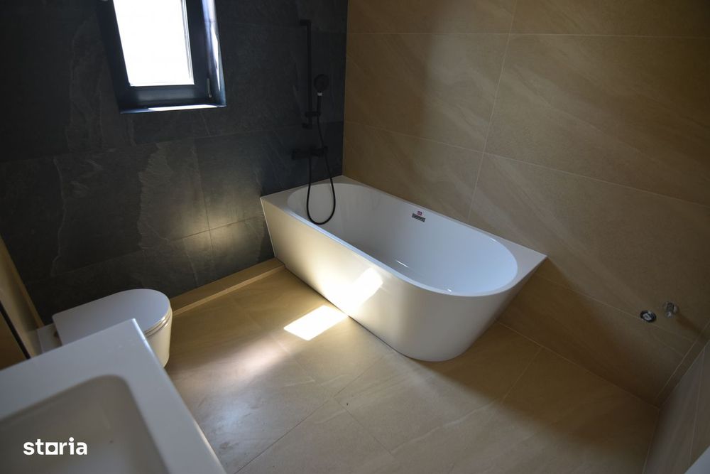 Casa / Vila P+1, 4 camere,  Domnesti