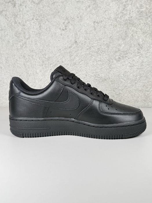 Nike Air Force 1 Low Triple Black