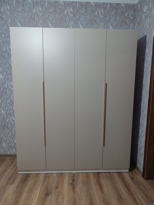 Шкаф золото, ЛДСП 180см 217см