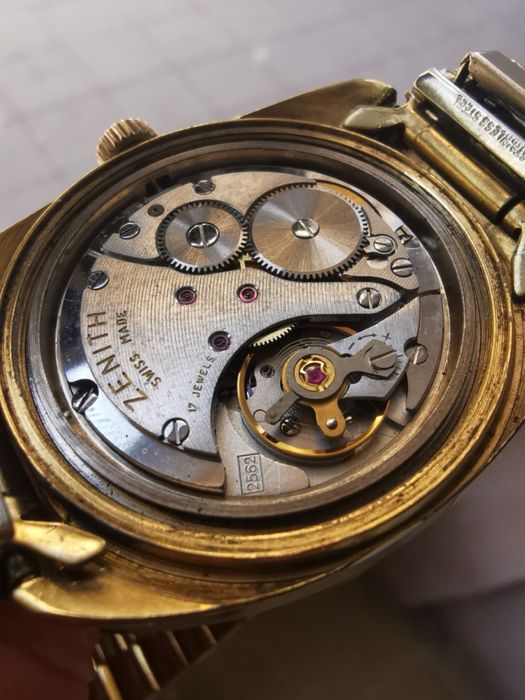 Колекционерски механичен часовник Zenith Sporto 28800