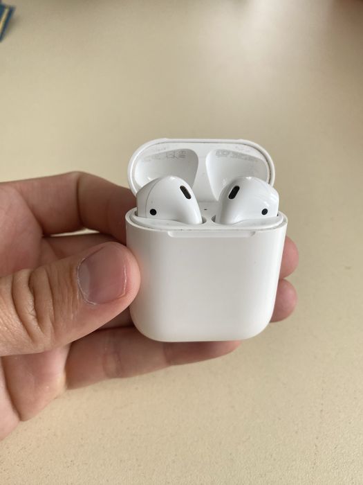 Airpods оригинал б/у