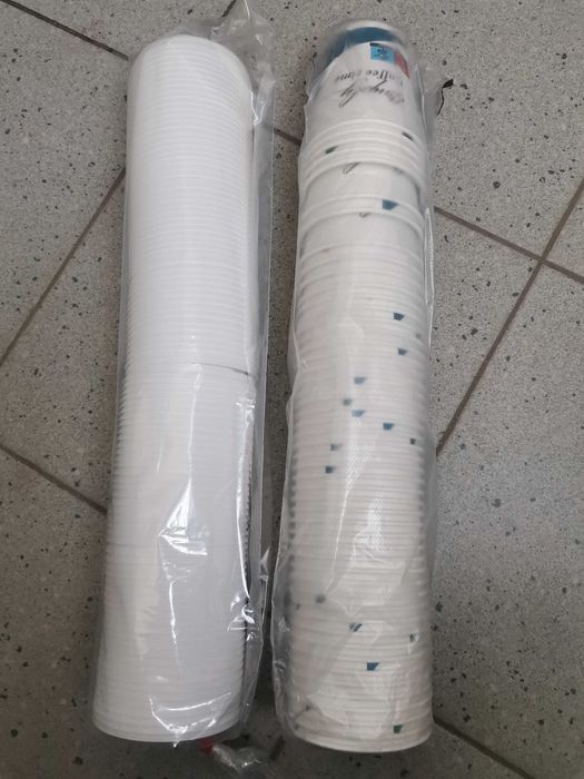 Vând pahare pentru cafea