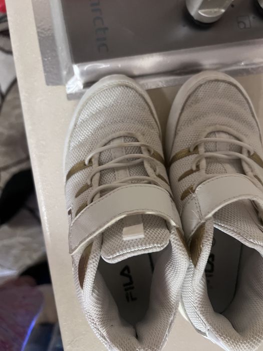 Adidasi unisex copii nr 30 in stare perfecta