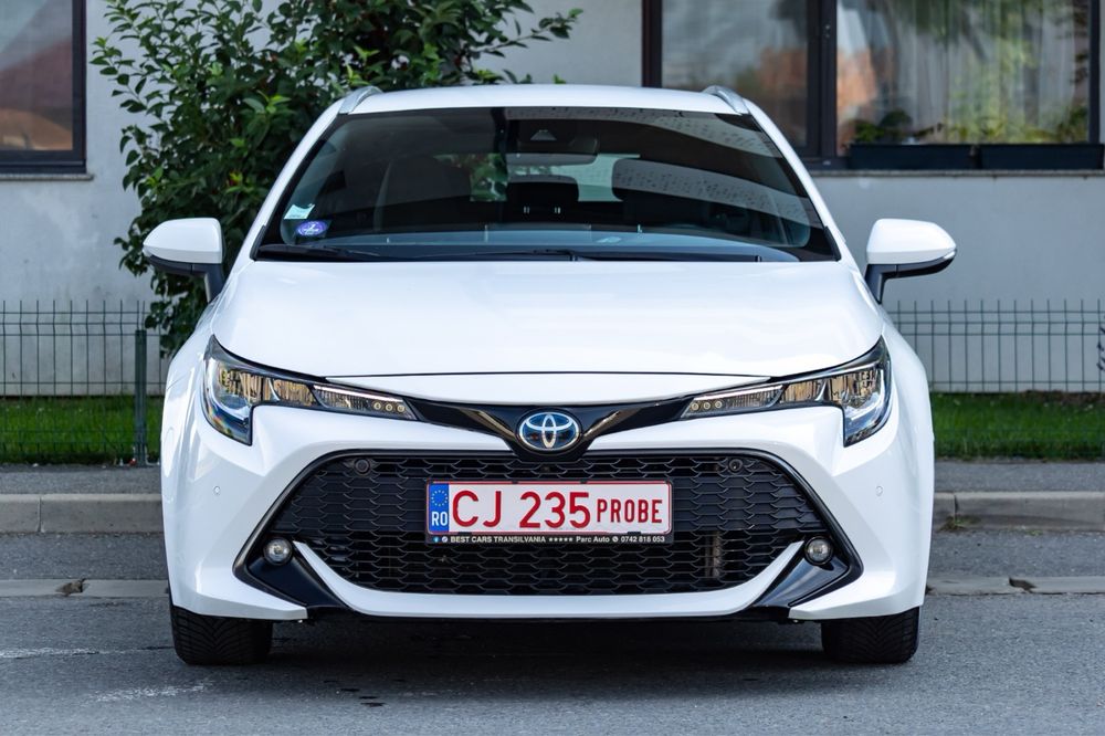 Toyota corolla/ 2.0 B- Hibrid/Facelift /Garanție /Rate
