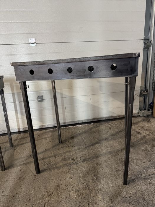 Vand gratare demontabile de diferite dimensiuni.