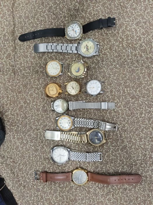 Продам часы наручные механические