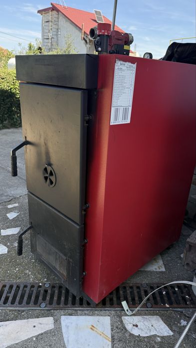 Centrala pe lemne Dunaterm KTherm SB 45 EC – 45 kW – 4.500 lei (negociabil)