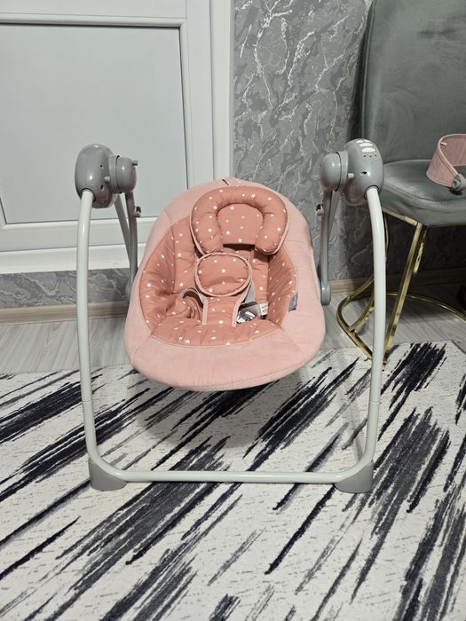 Шезлонг-люлка за момиче