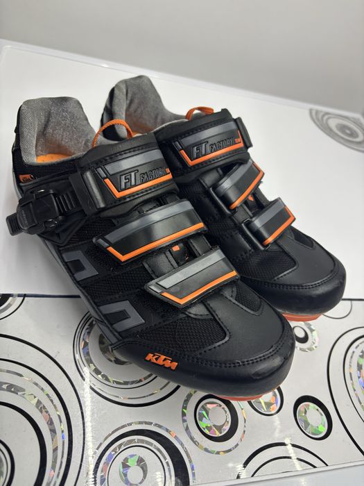 Шпайкове KTM Factory Line