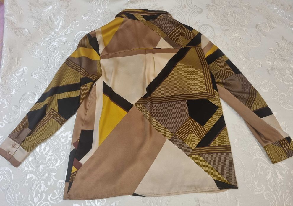 Лот дамски блузи, 44 размер