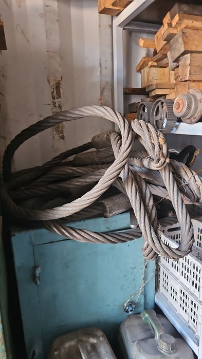 Стропа, чалка  ,трос ,почти новыи