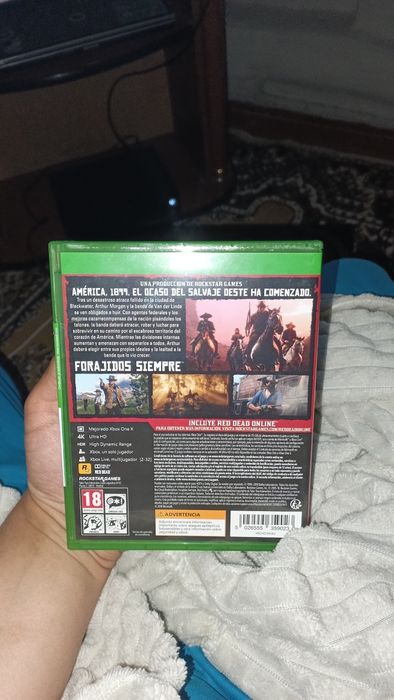 Диск RDR 2 Xbox one новый в отличном состоянии