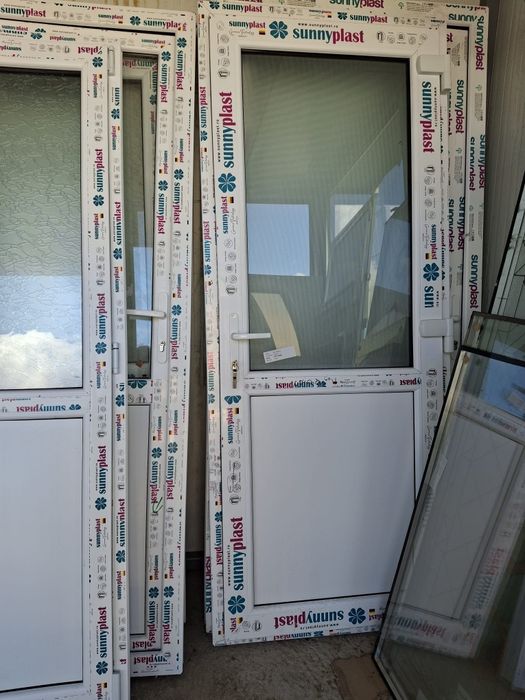 Uși termopan diferite dimensiuni