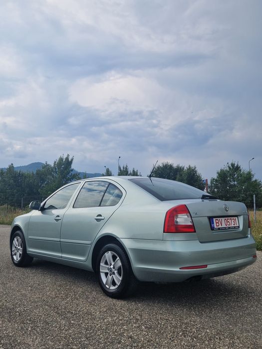 SKODA Octavia 2011 — imagine 3