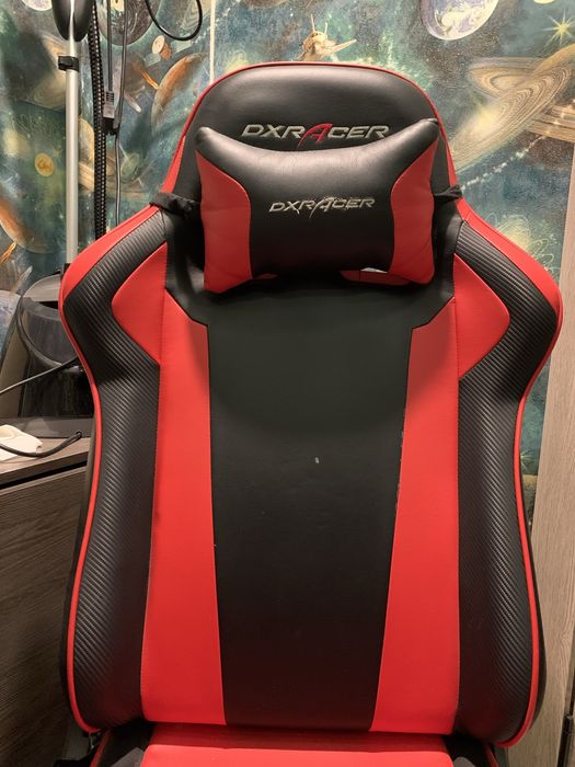 Игровое кресло DXRacer