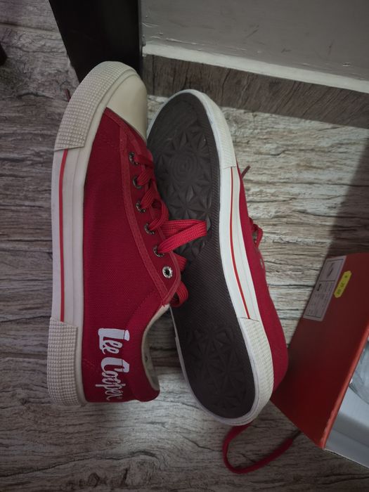 Кецове lee cooper