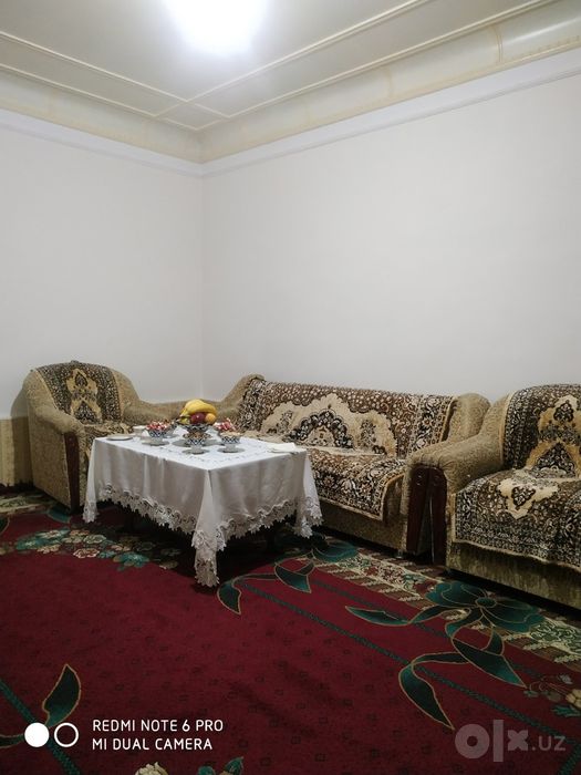 Hovli sotiladi 8 sotix