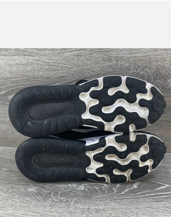 Nike airmax react 270 mărimea 44 /28 cm