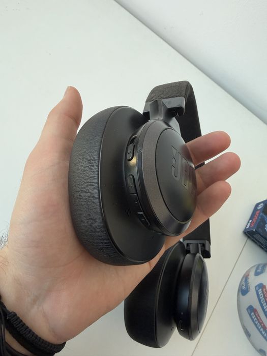 Casti JBL Live 770NC