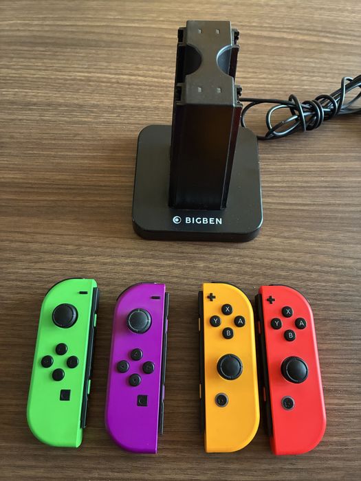Nintendo Switch JoyCon + Докинг станция