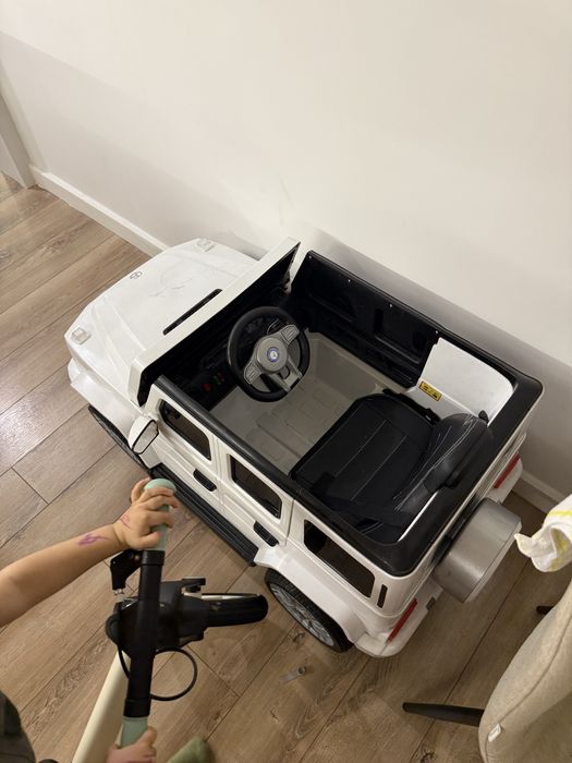 Машинка детская