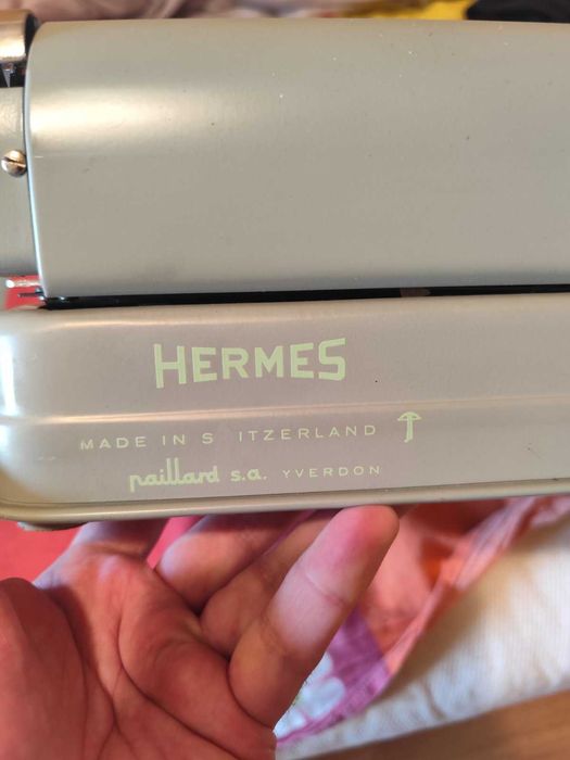 Пишеща Машина Hermes media 3