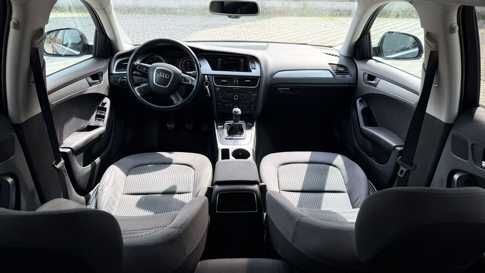 Vand Audi A4 B8 an 2009