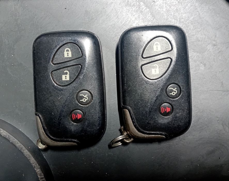 Смарт ключ Lexus