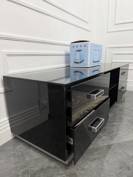 TV тумба стильная с ящиками