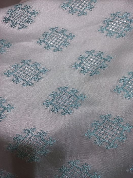 Продам раскошные шторы